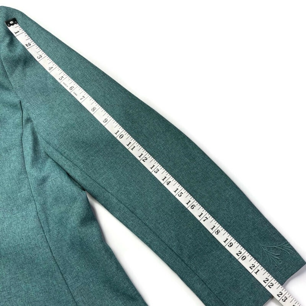Nikki Suit Vintage (2 Piece) Size 12 - Picture 6 of 9
